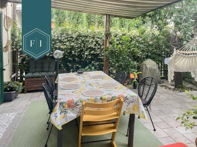 Villa Indipendente in vendita a Unione di Comuni Valdarno e Valdisieve, Pontassieve