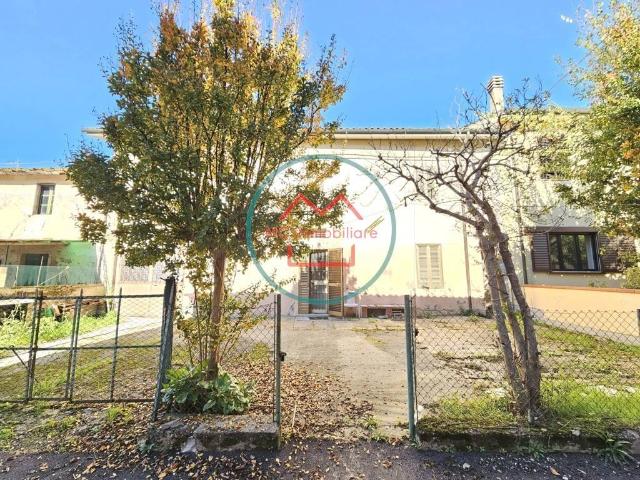 Villa Indipendente in vendita a Ponte Buggianese, Pistoia