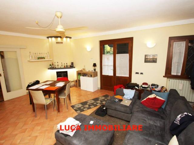 Villa Indipendente in vendita a Ponte Buggianese, Pistoia