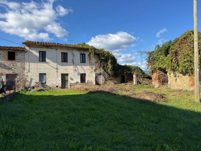 Villa Indipendente in vendita a Vione, Ponte Buggianese