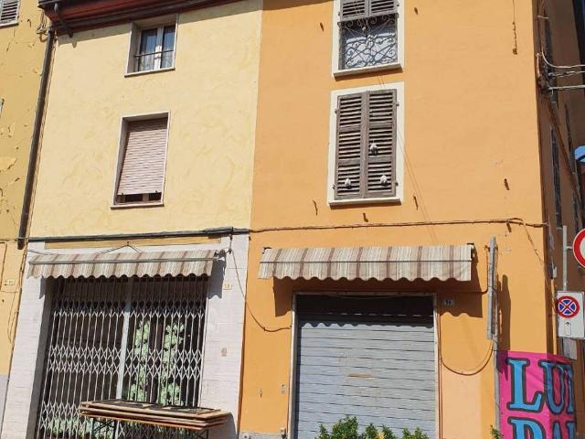 Villa Indipendente in vendita a Ponte Dell'olio, Reggio Emilia