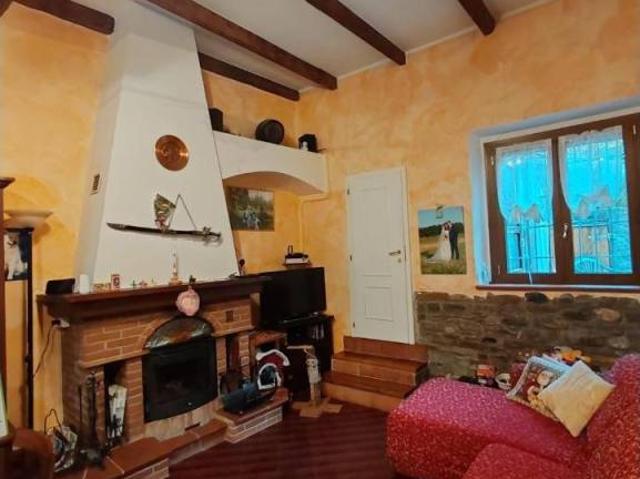 Villa Indipendente in vendita a Riva, Ponte Dell'olio