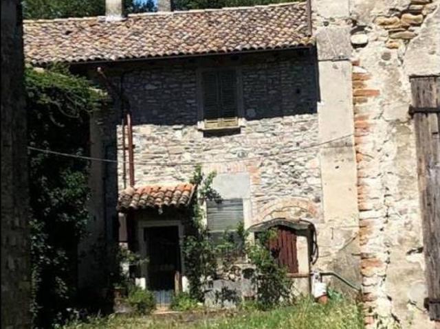 Villa Indipendente in vendita a San Damiano, San Giorgio Piacentino