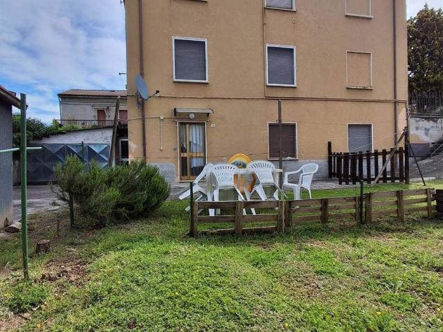 Villa Indipendente in vendita a Riva, Ponte Dell'olio