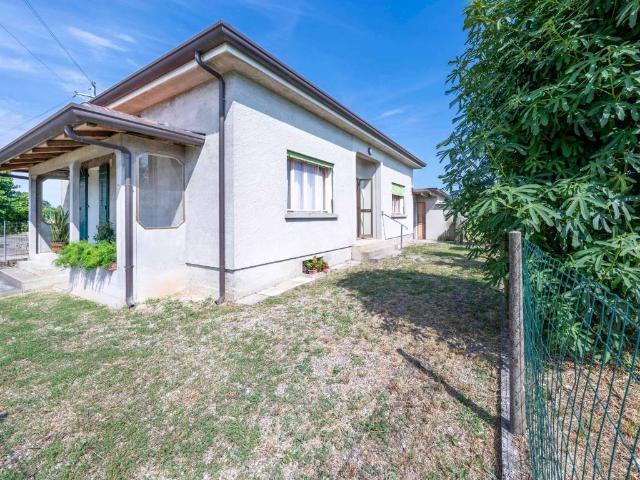 Villa Indipendente in vendita a Ponte Di Piave, Veneto
