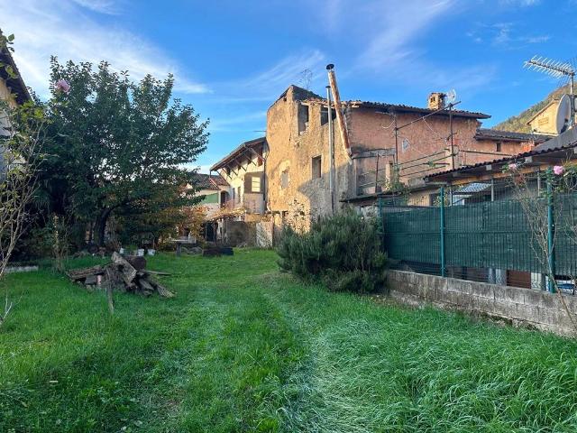 Villa Indipendente in vendita a Lezza, Ponte Lambro