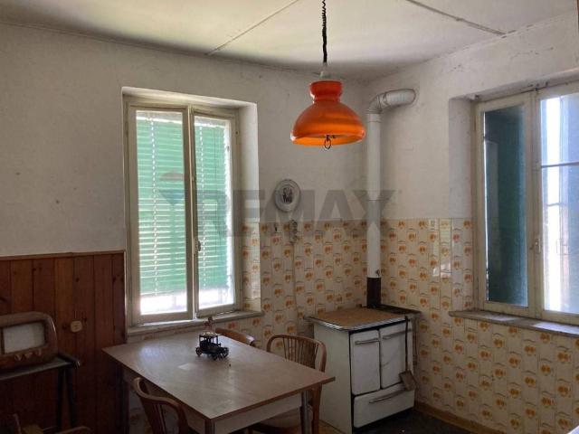 Villa Indipendente in vendita a Ponte nelle Alpi, La Secca