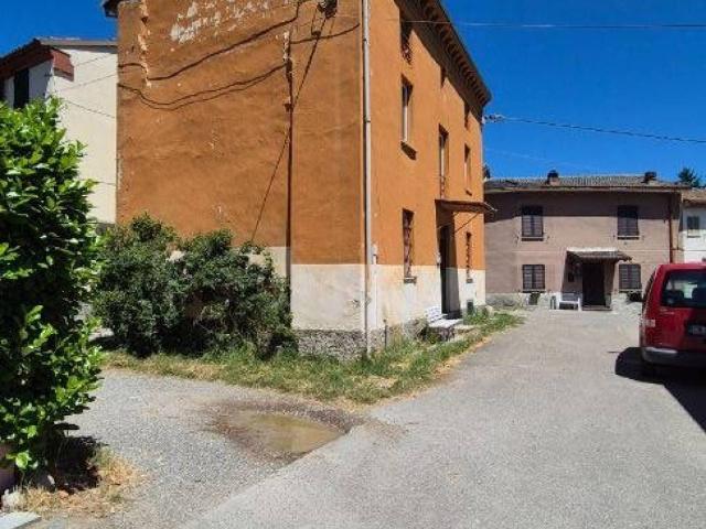 Villa Indipendente in vendita a Ponte Nizza, Lombardia
