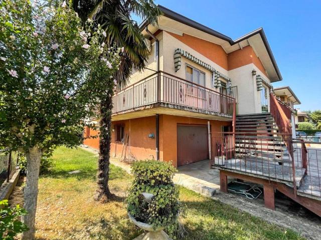 Villa Indipendente in vendita a Ponte San Nicolò, Padova