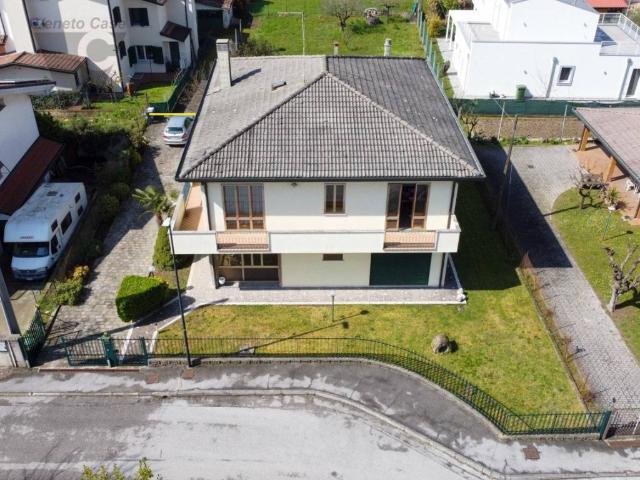 Villa Indipendente in vendita a Roncaglia, Ponte San Nicolò