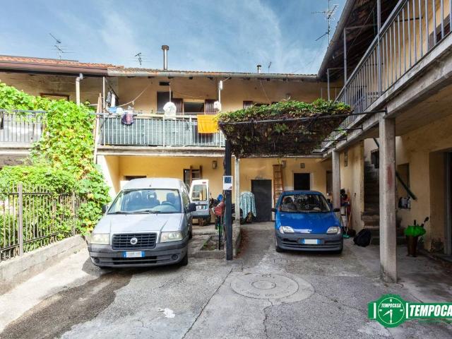 Villa Indipendente in vendita a Ponte San Pietro, Bergamo