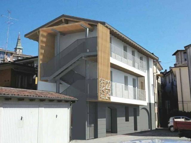 Villa Indipendente in vendita a Ponte San Pietro, Lombardia