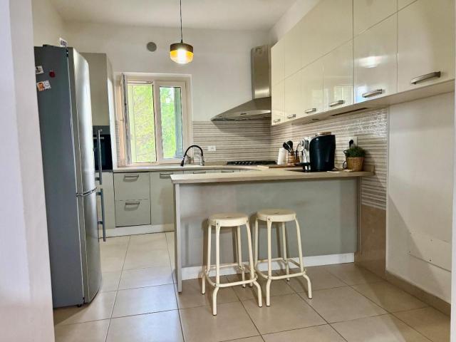 Villa Indipendente in vendita a Oltrera, Pontedera