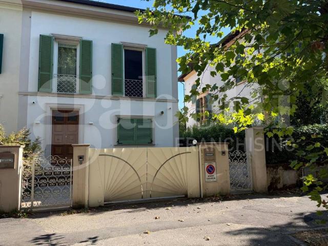 Villa Indipendente in vendita a Romito, Pontedera