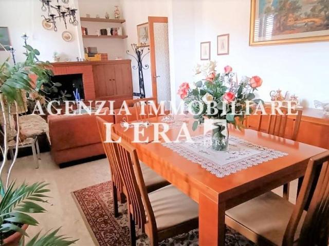 Villa Indipendente in vendita a Pontedera, Toscana