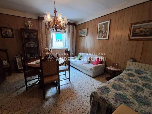 Villa Indipendente in vendita a Pontedera, Toscana