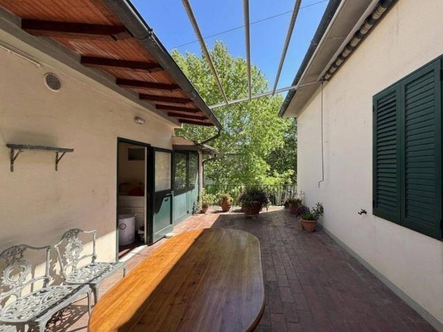 Villa Indipendente in vendita a Romito, Pontedera