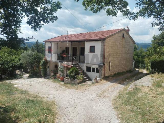 Villa Indipendente in vendita a Pontelandolfo, Campania