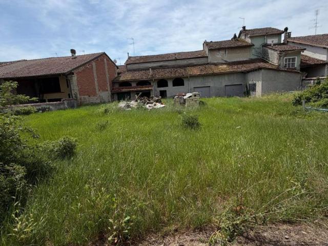 Villa Indipendente in vendita a Piemonte, Alessandria
