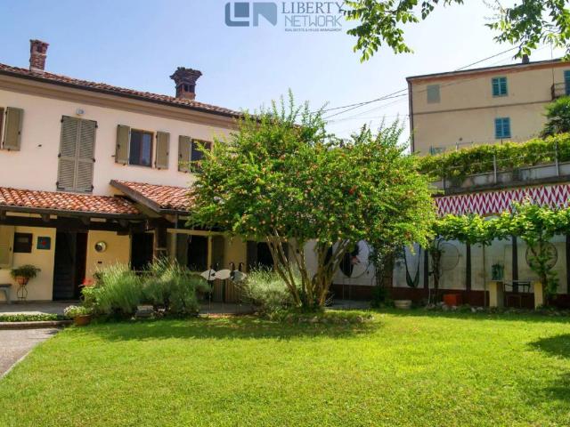 Villa Indipendente in vendita a Piemonte, Alessandria