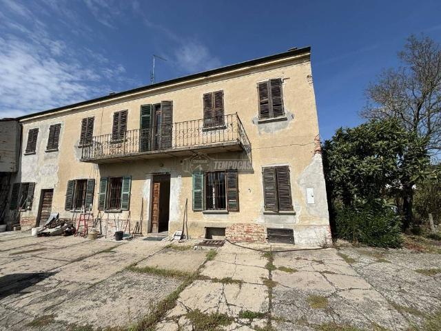 Villa Indipendente in vendita a Piemonte, Alessandria