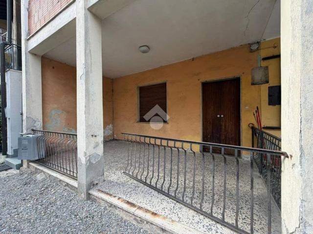 Villa Indipendente in vendita a Pontirolo Nuovo, Lombardia