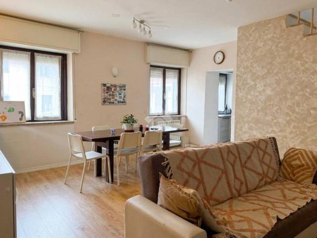 Villa Indipendente in vendita a Pontirolo Nuovo, Lombardia