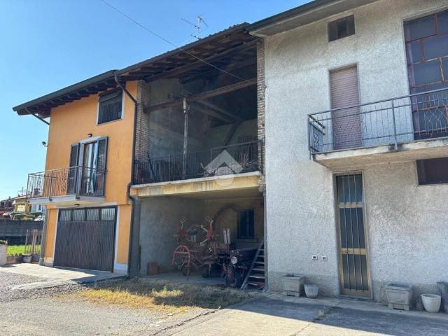 Villa Indipendente in vendita a Pontirolo Nuovo, Lombardia