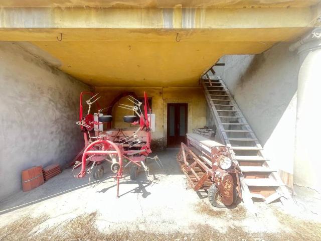 Villa Indipendente in vendita a Pontirolo Nuovo, Lombardia
