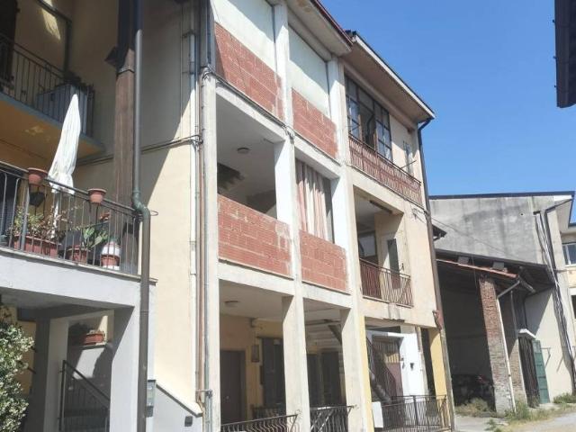 Villa Indipendente in vendita a Pontirolo Nuovo, Lombardia