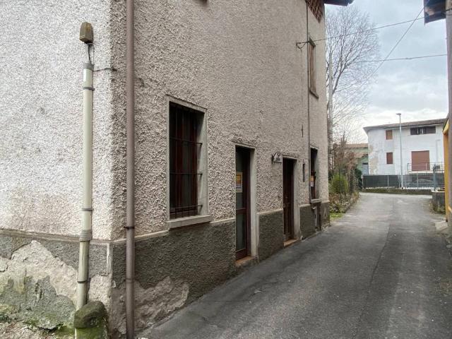 Villa Indipendente in vendita a Pontoglio, Brescia