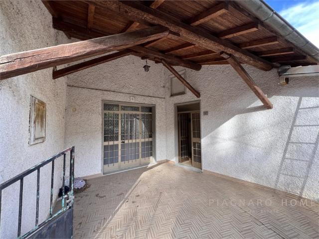 Villa Indipendente in vendita a Cervara, Pontremoli