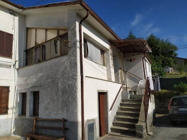 Villa Indipendente in vendita a Montelungo Terme, Pontremoli