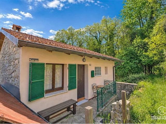 Villa Indipendente in vendita a Pian di Valle, Pontremoli