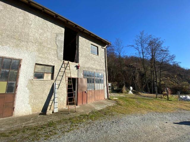 Villa Indipendente in vendita a Piemonte, Alessandria