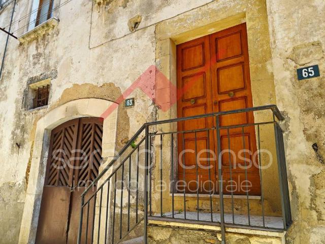 Villa Indipendente in vendita a Popoli, Abruzzo