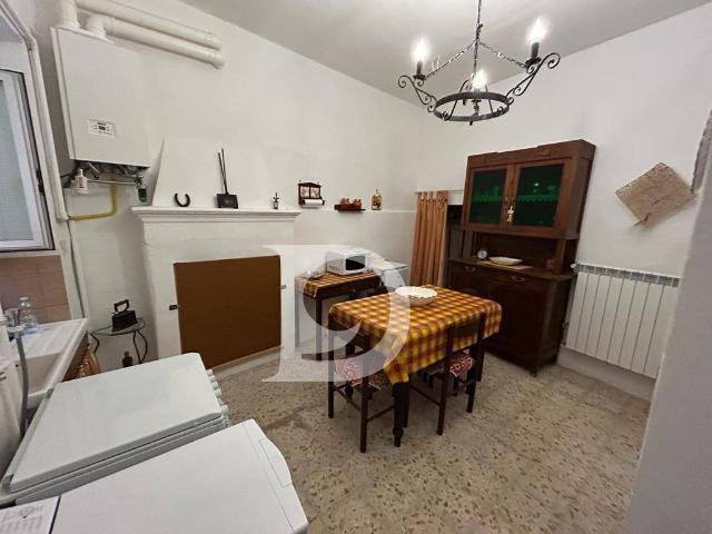 Villa Indipendente in vendita a Popoli, Abruzzo