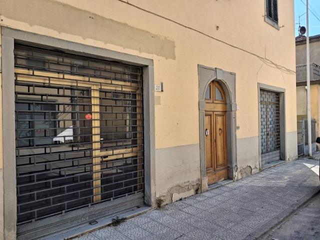 Villa Indipendente in vendita a Poppi, Toscana