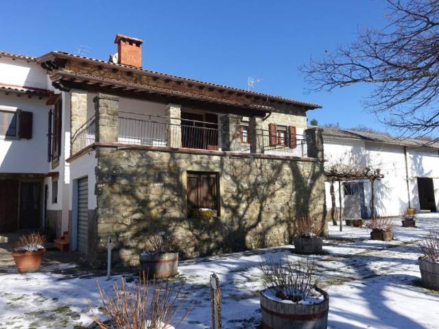 Villa Schiera in vendita a Poppi, Toscana
