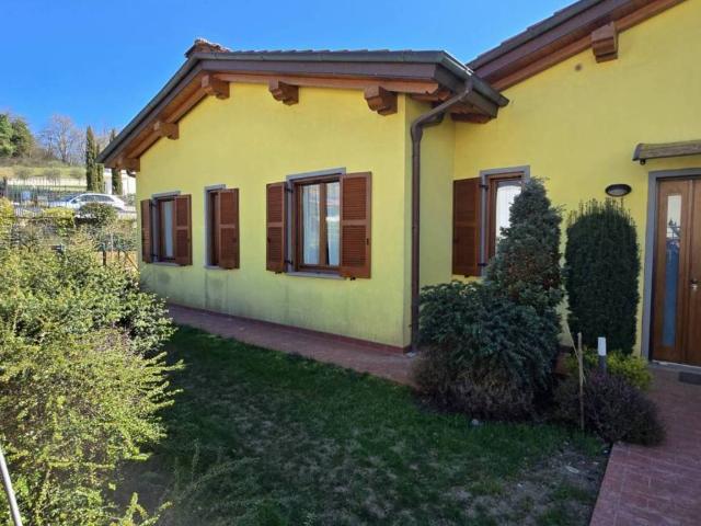 Villa Indipendente in vendita a Poppi, Toscana