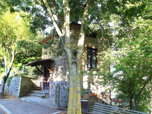 Villa Indipendente in vendita a Porano, Umbria