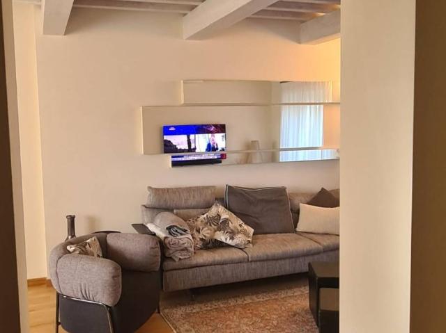 Villa Indipendente in vendita a Rughi, Porcari