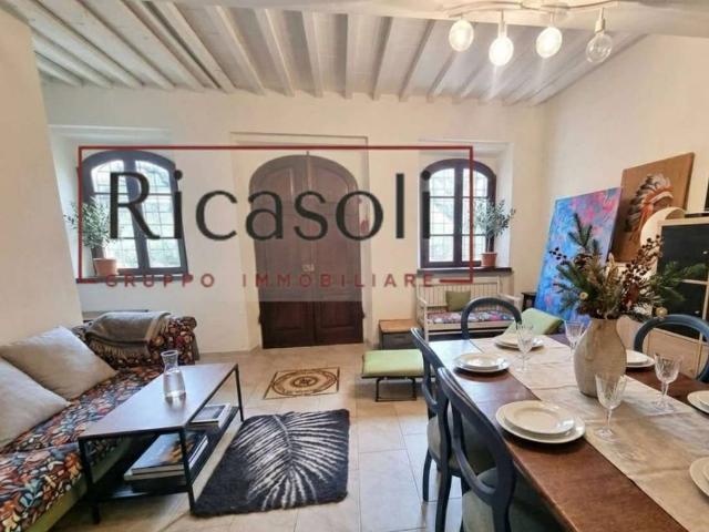 Villa Indipendente in vendita a Porcari, Toscana
