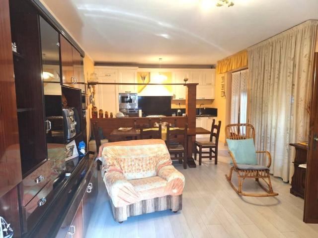 Villa Indipendente in vendita a Rughi, Porcari