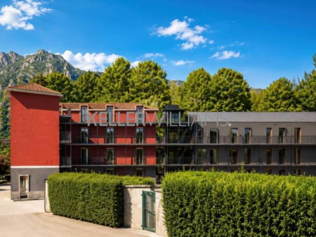 Villa Indipendente in vendita a Tavordo, Porlezza