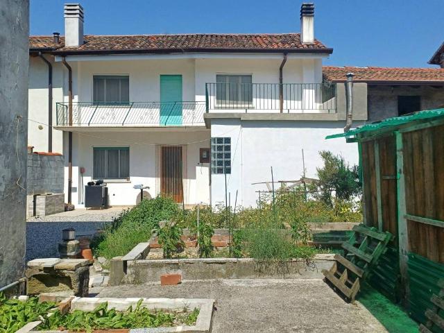 Villa Indipendente in vendita a Porpetto, Friuli-Venezia Giulia