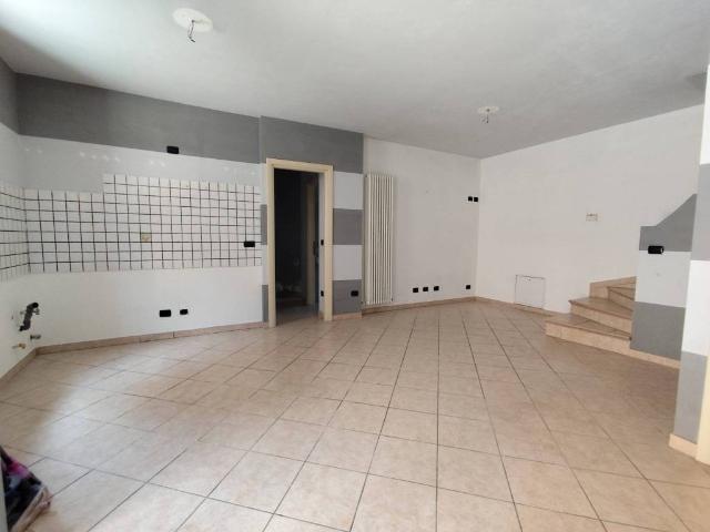 Villa Indipendente in vendita a Piemonte, Asti