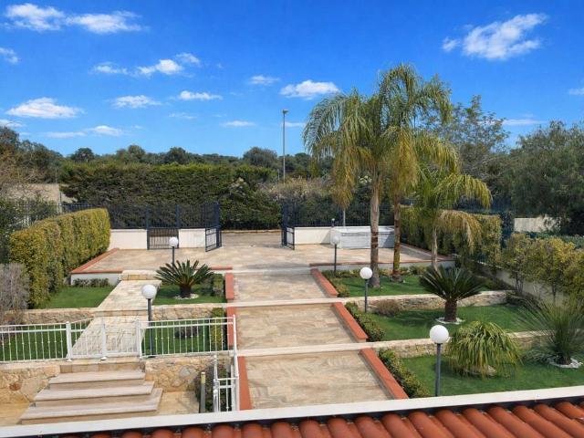 Villa Indipendente in vendita a Puglia, Lecce