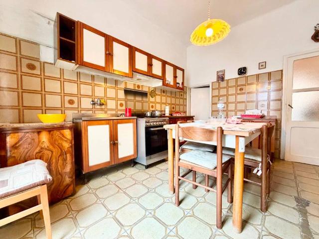 Villa Indipendente in vendita a Marche, Macerata