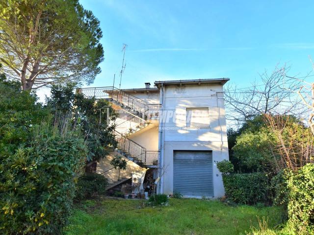 Villa Indipendente in vendita a Marche, Fermo